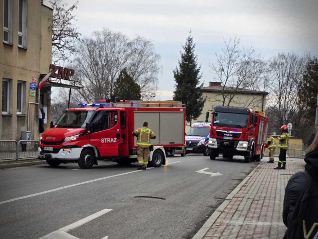 Hrubieszów: Kolejna kolizja z barierkami na ul. 3 Maja [ZDJĘCIA]