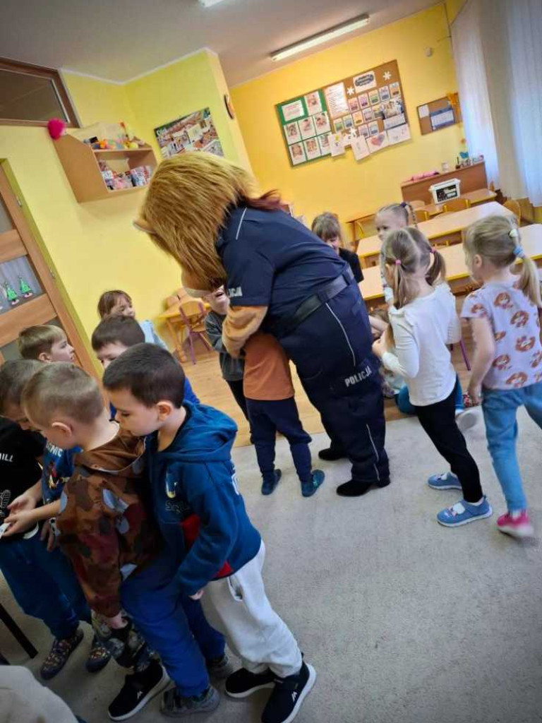 Hrubieszów: Przedszkolaki i policjanci [ZDJĘCIA]