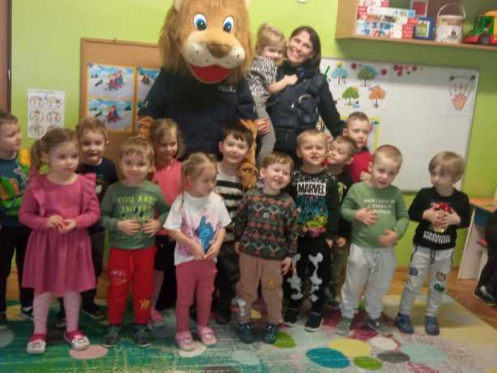 Hrubieszów: Przedszkolaki i policjanci [ZDJĘCIA]