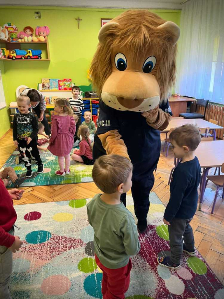 Hrubieszów: Przedszkolaki i policjanci [ZDJĘCIA]