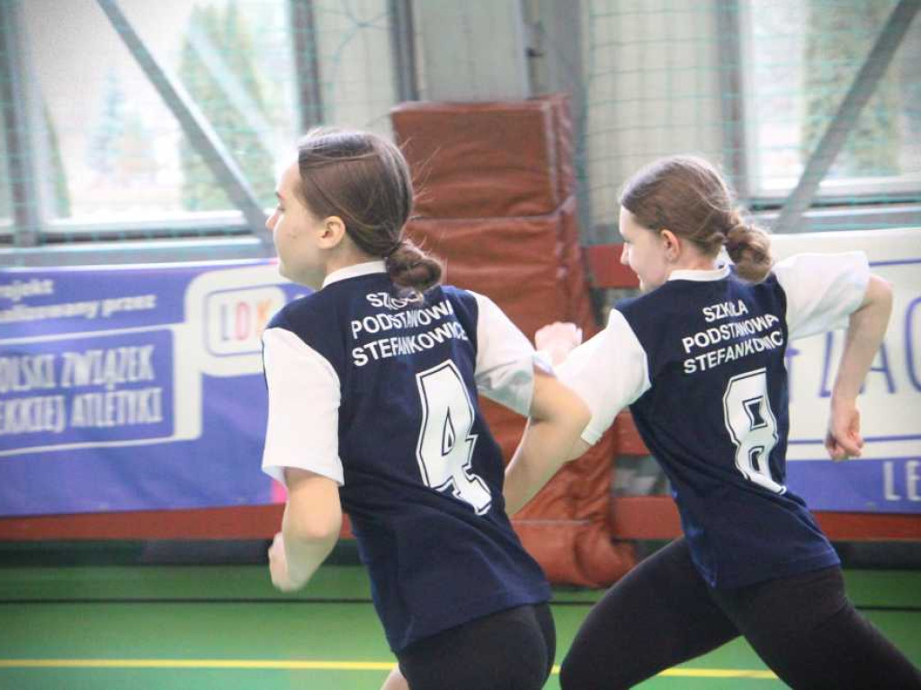 Halowe Mistrzostwa Powiatu Hrubieszowskiego [ZDJĘCIA]