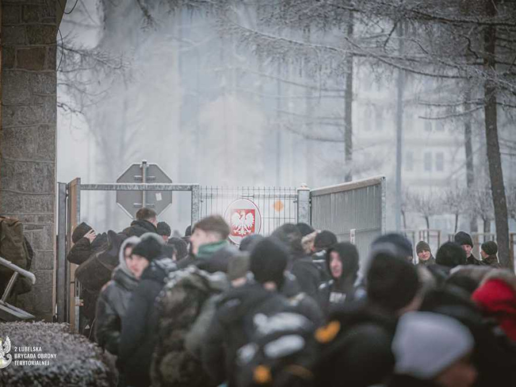 179 ochotników rozpoczęło 