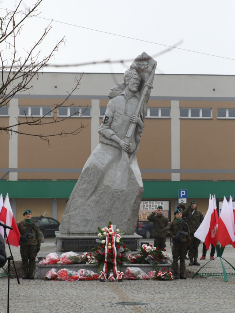 Hrubieszów uczcił Narodowy Dzień Pamięci Żołnierzy Wyklętych [ZDJĘCIA]