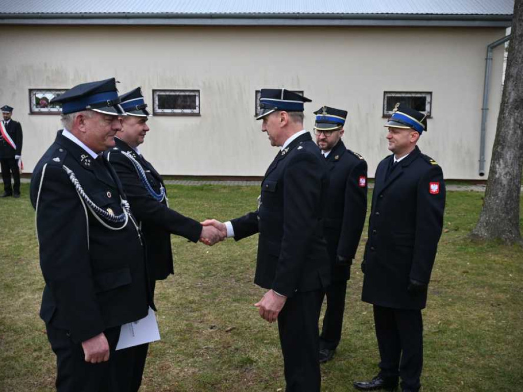 Nowy wóz dla druhów ochotników [ZDJĘCIA]