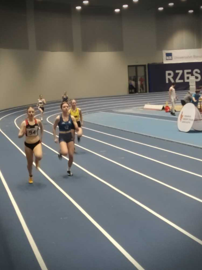 Lekkoatletyczne tabele sezonu halowego 2025 w powiecie hrubieszowskim [ZDJĘCIA]