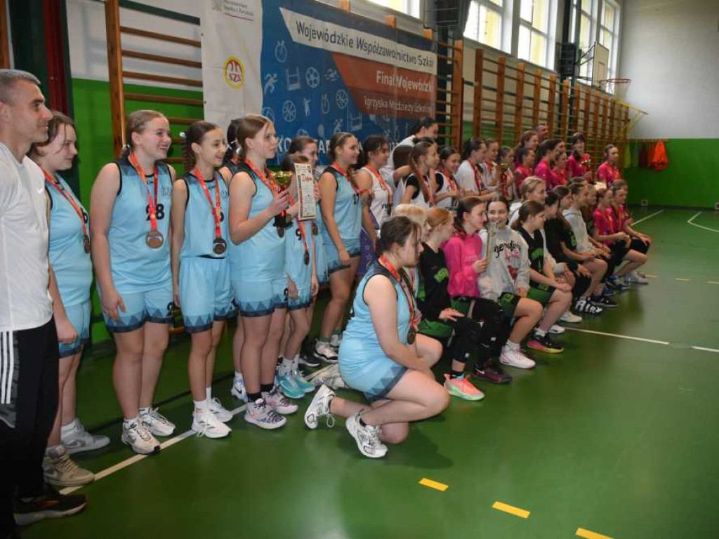 Hrubieszów: Dziewczęta z Jedynki trzecie w województwie! [ZDJĘCIA]