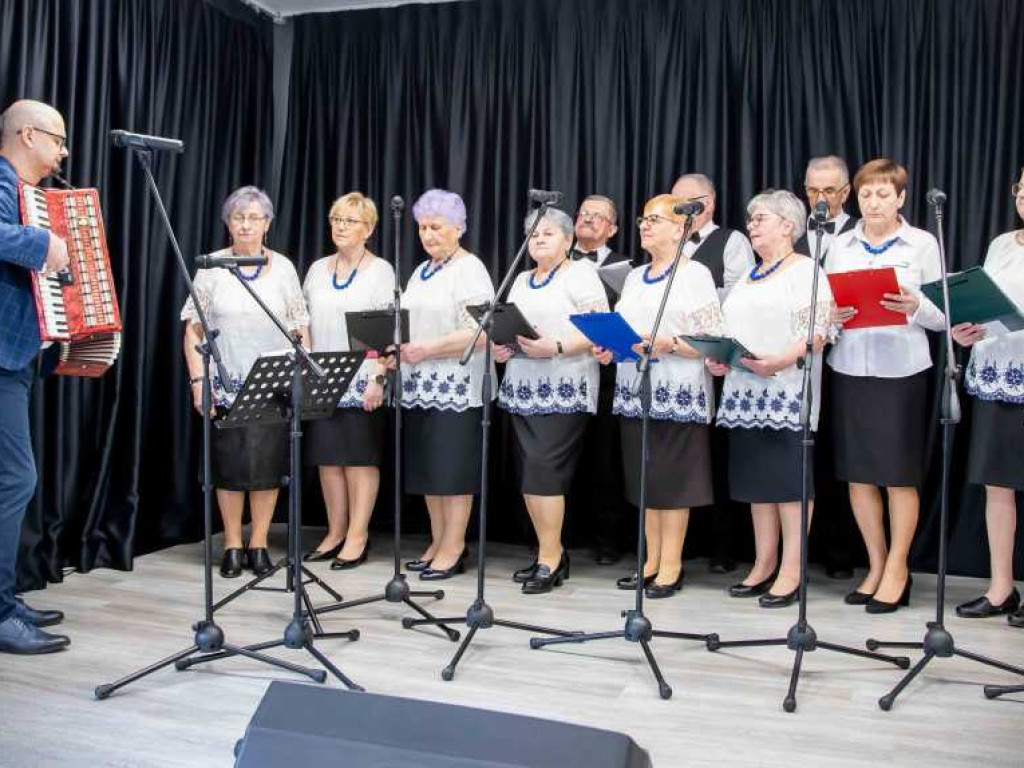 Wyśpiewali nagrody! IV Powiatowy Przegląd Pieśni Pasyjnej i Pokutnej w Dołhobyczowie [ZDJĘCIA]