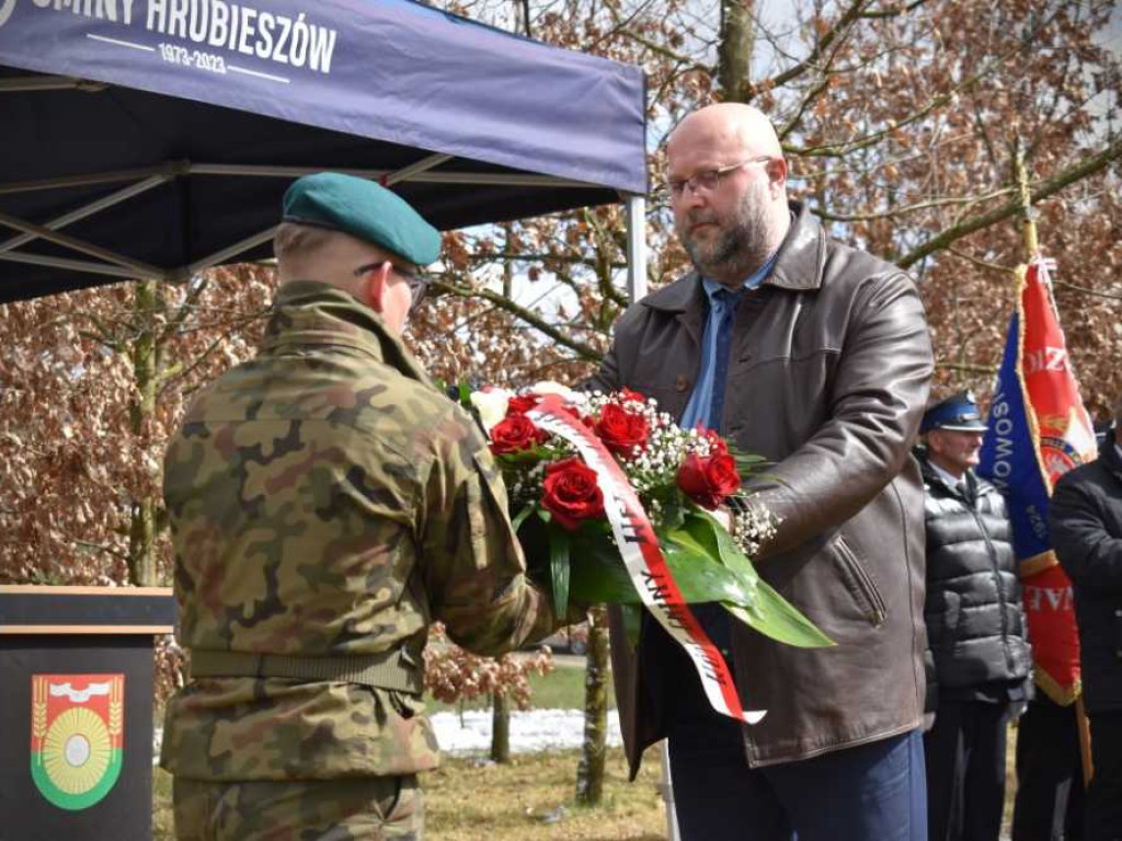 Oddali hołd ofiarom Katynia i Katastrofy Smoleńskiej [ZDJĘCIA]