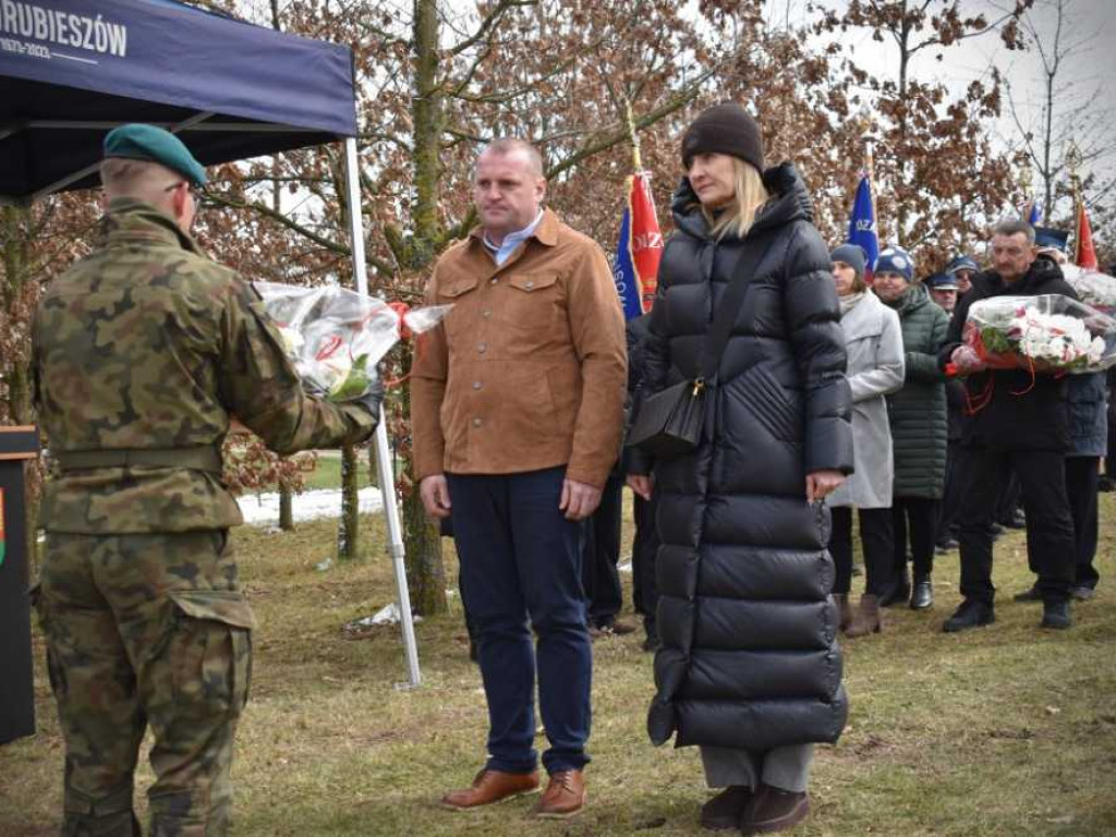 Oddali hołd ofiarom Katynia i Katastrofy Smoleńskiej [ZDJĘCIA]