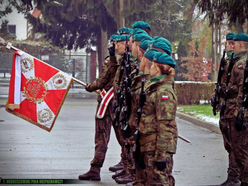 Oddali hołd ofiarom Katynia i Katastrofy Smoleńskiej [ZDJĘCIA]