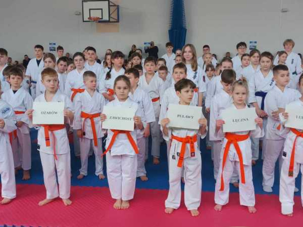 Walczyli na macie. Ogólnopolski turniej karate w Hrubieszowie [ZDJĘCIA]