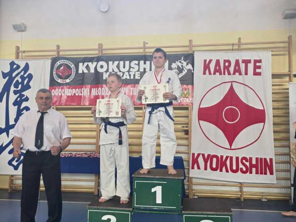 Walczyli na macie. Ogólnopolski turniej karate w Hrubieszowie [ZDJĘCIA]
