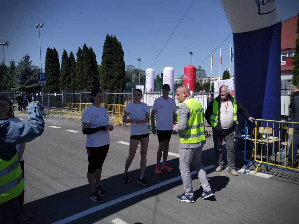 Hrubieszowianie na czele! Za nami Ogólnopolski Cukrowniczy Bieg Uliczny w Werbkowicach [ZDJĘCIA]