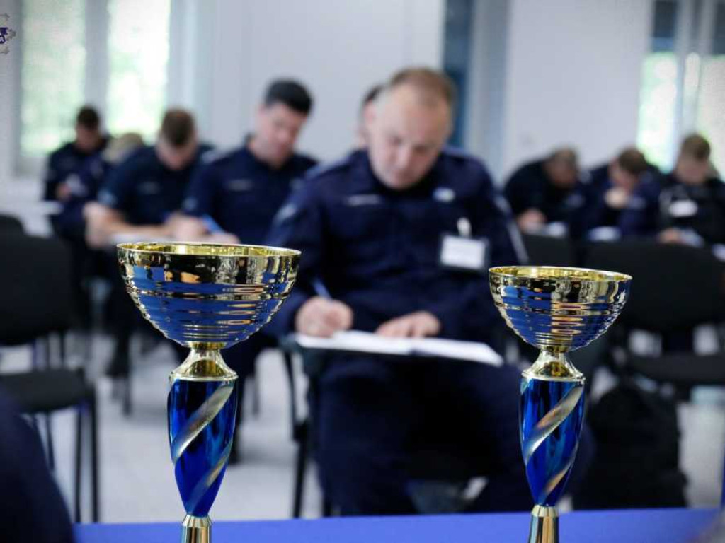 Drugie miejsce hrubieszowskich policjantów w zawodach ratowników policyjnych [ZDJĘCIA, WIDEO]