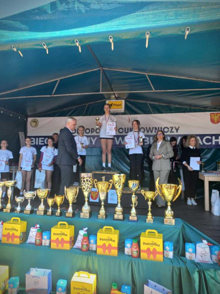 Hrubieszowianie na czele! Za nami Ogólnopolski Cukrowniczy Bieg Uliczny w Werbkowicach [ZDJĘCIA]