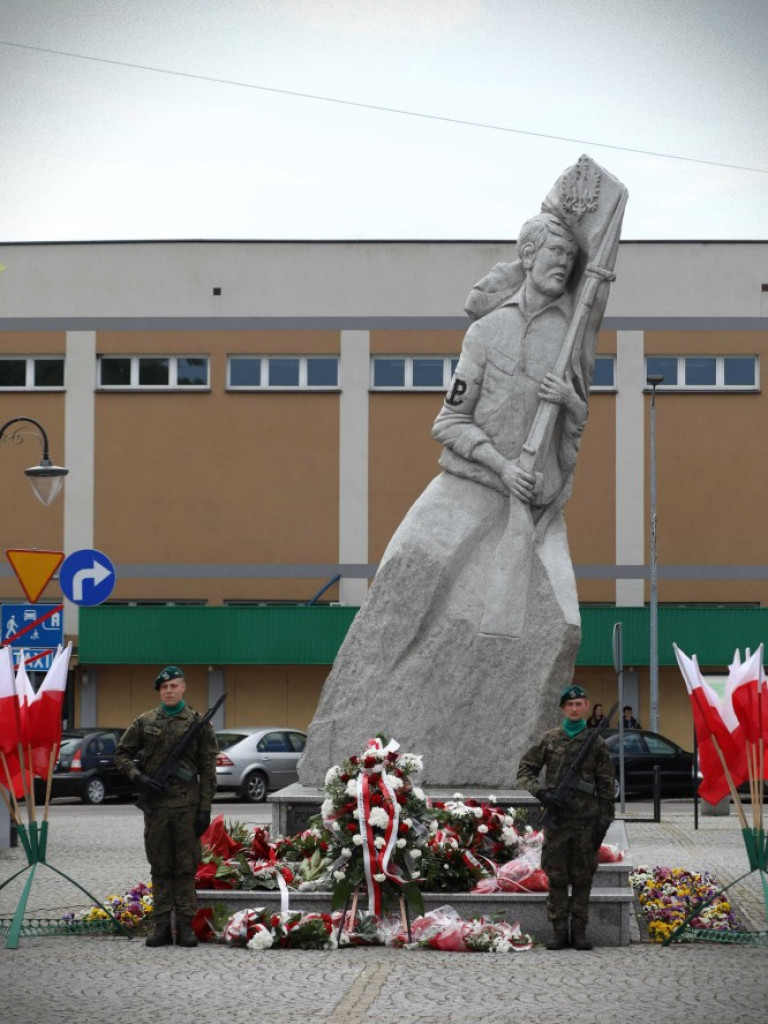 Hrubieszów uczcił Święto Narodowe Trzeciego Maja [ZDJĘCIA]