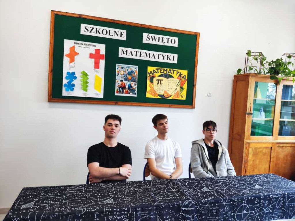 Hrubieszów: Szkolne Święto Matematyki [ZDJĘCIA]