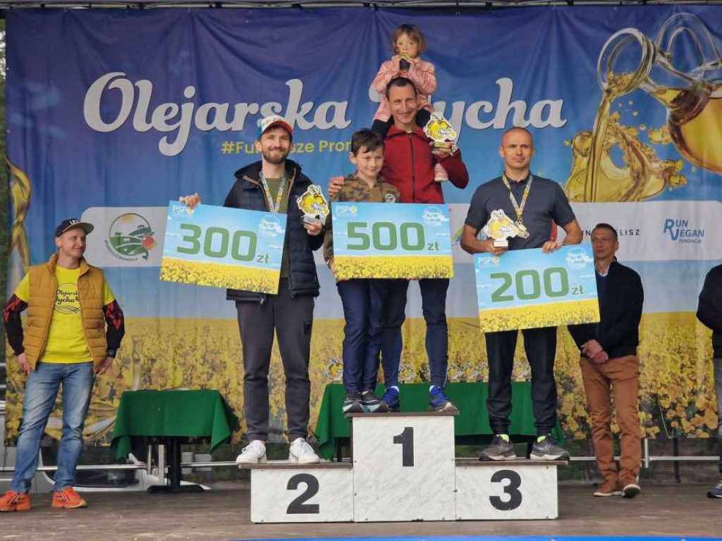 Magda Olchowska i Marek Wilgos stanęli na podium Olejarskiej Dychy [ZDJĘCIA]
