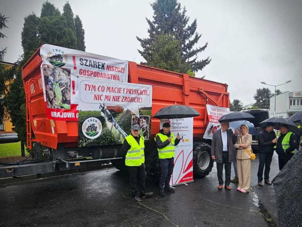 Plantatorzy pikietowali w Werbkowicach [ZDJĘCIA]