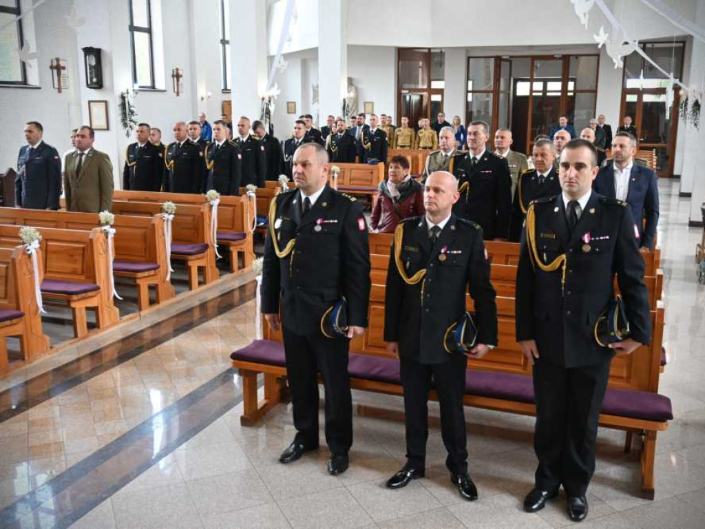 Dzień Strażaka w Hrubieszowie. Awanse i odznaczenia [ZDJĘCIA]