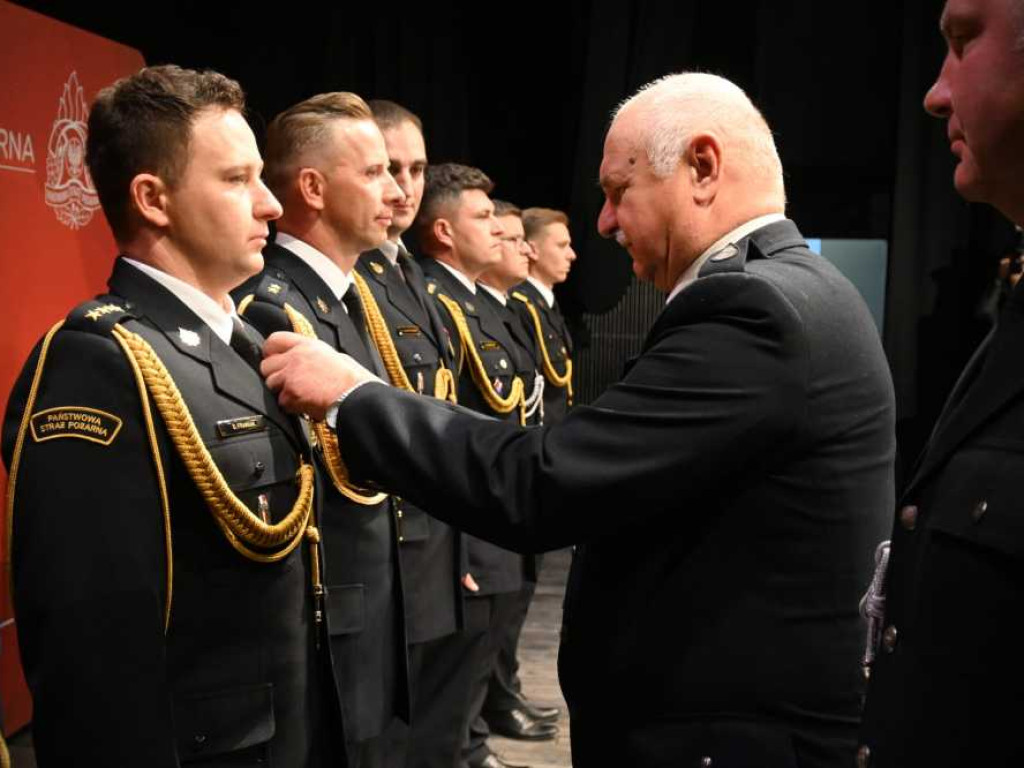 Dzień Strażaka w Hrubieszowie. Awanse i odznaczenia [ZDJĘCIA]