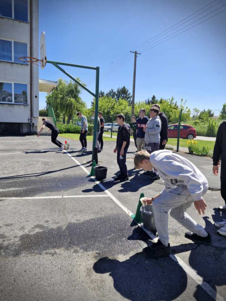 Hrubieszów: Dzień Sportu z okazji Dnia Dziecka [ZDJĘCIA]