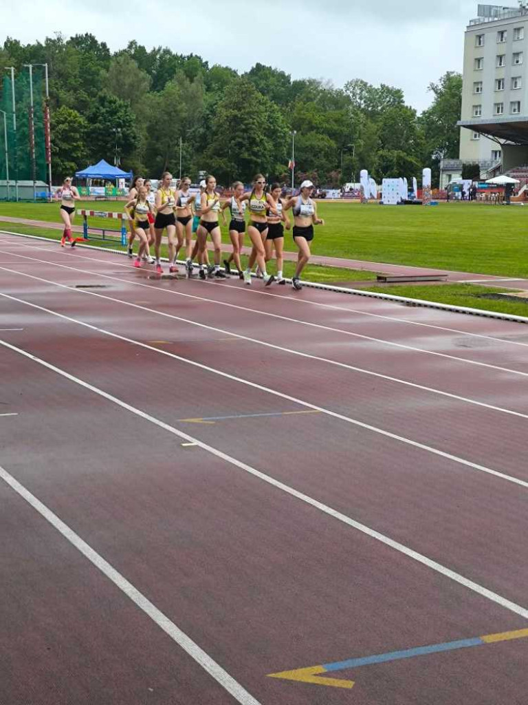 Lekkoatleci Unii Hrubieszów rywalizowali w Mistrzostwach Krajowego Zrzeszenia LZS [ZDJĘCIA]