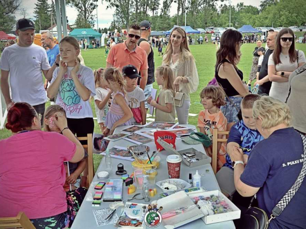 Hrubieszów: Mundurowy Dzień Dziecka - piana party na HOSiR [ZDJĘCIA]