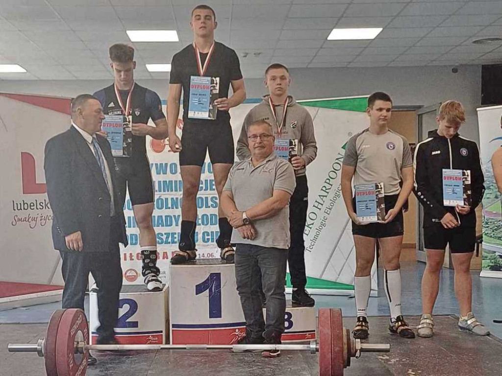 Świetny występ hrubieszowian siłujących się ze sztangą! [ZDJĘCIA]