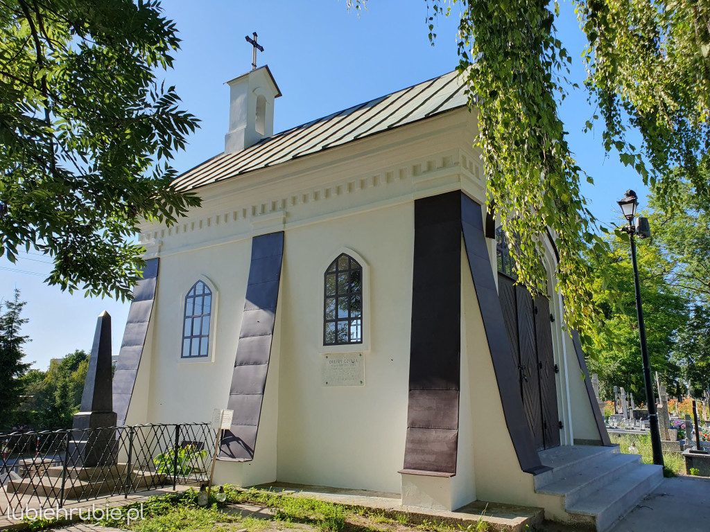 Kaplica kościelna na hrubieszowskim cmentarzu