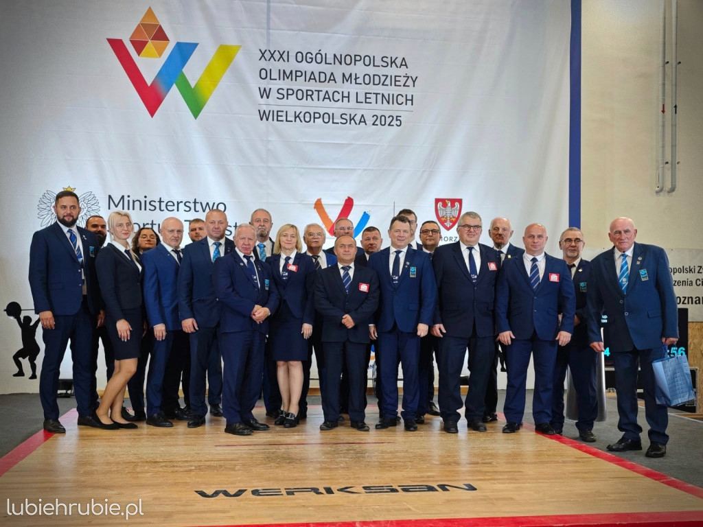 Wiktoria Krupińska z medalem OOM