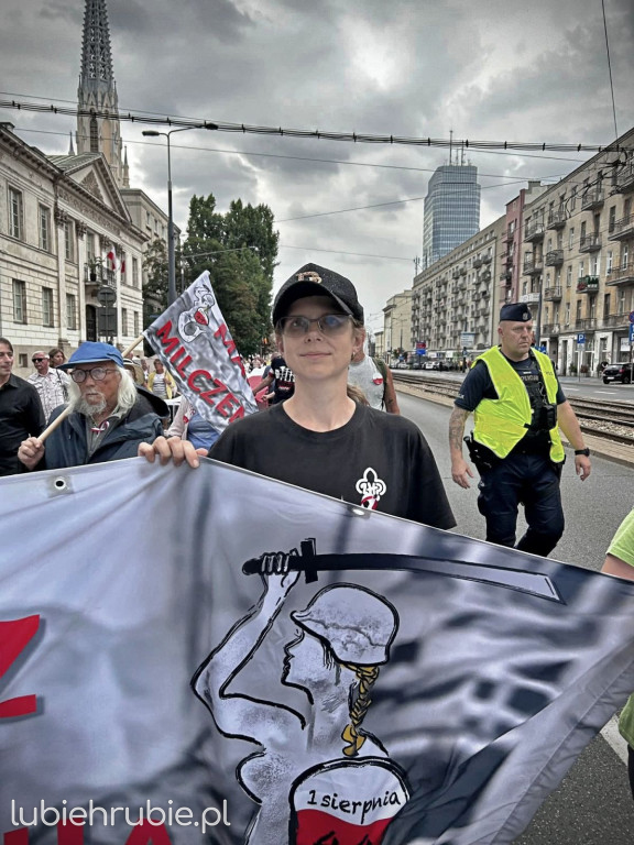 Harcerze uczcili powstańców w Warszawie