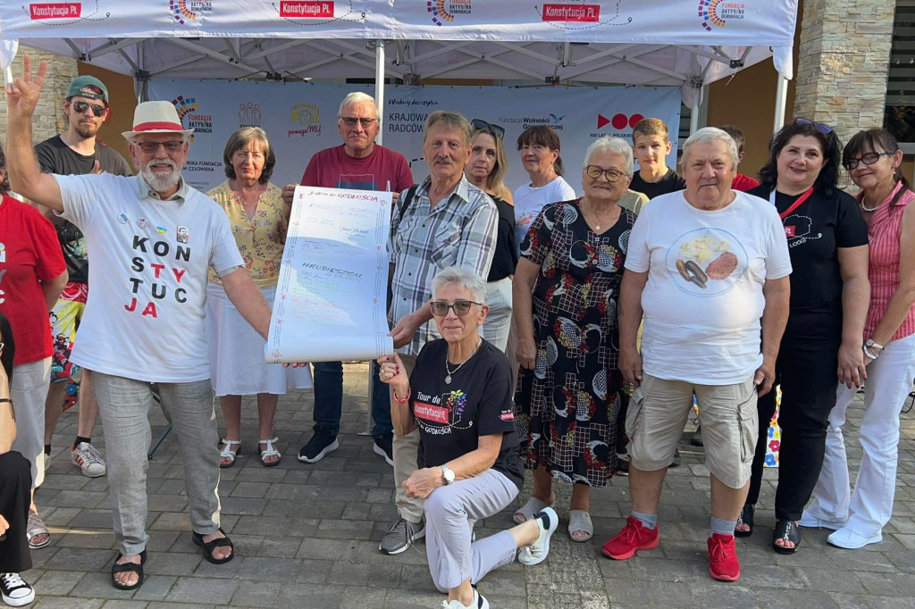 Tour de Konstytucja w Hrubieszowie