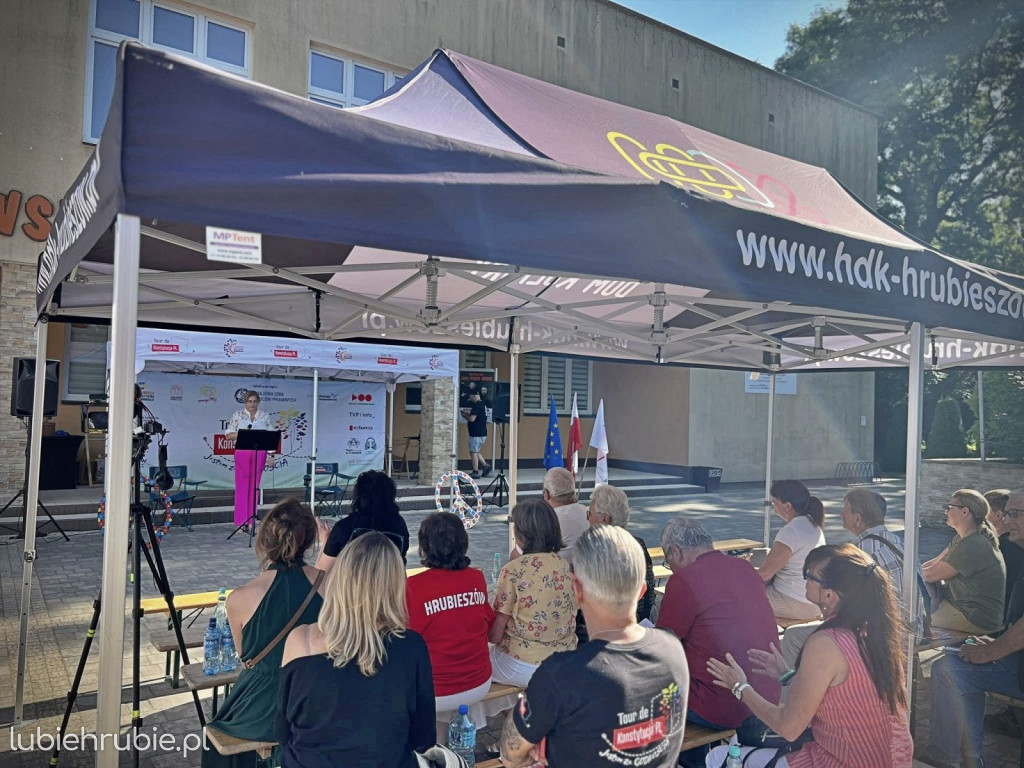 Tour de Konstytucja w Hrubieszowie