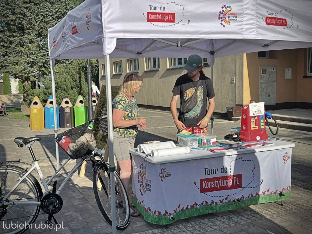 Tour de Konstytucja w Hrubieszowie