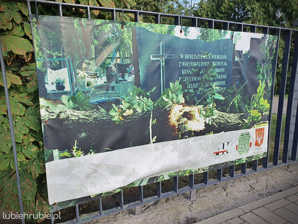 Pomnik w hołdzie żołnierzom 27WDPAK