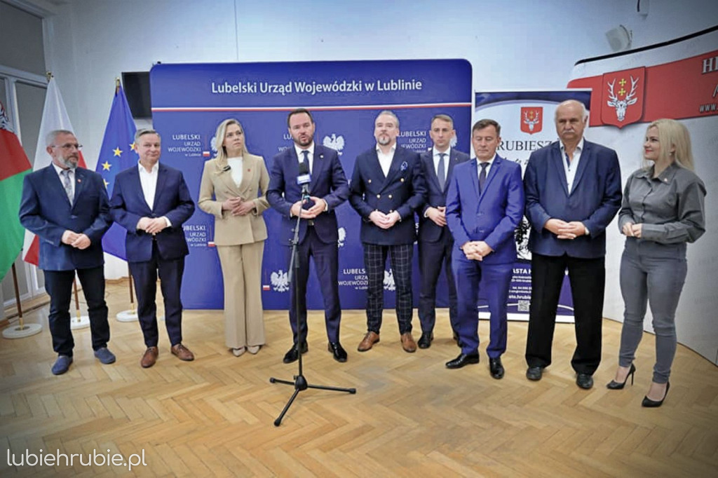 Punkt paszportowy otwarty