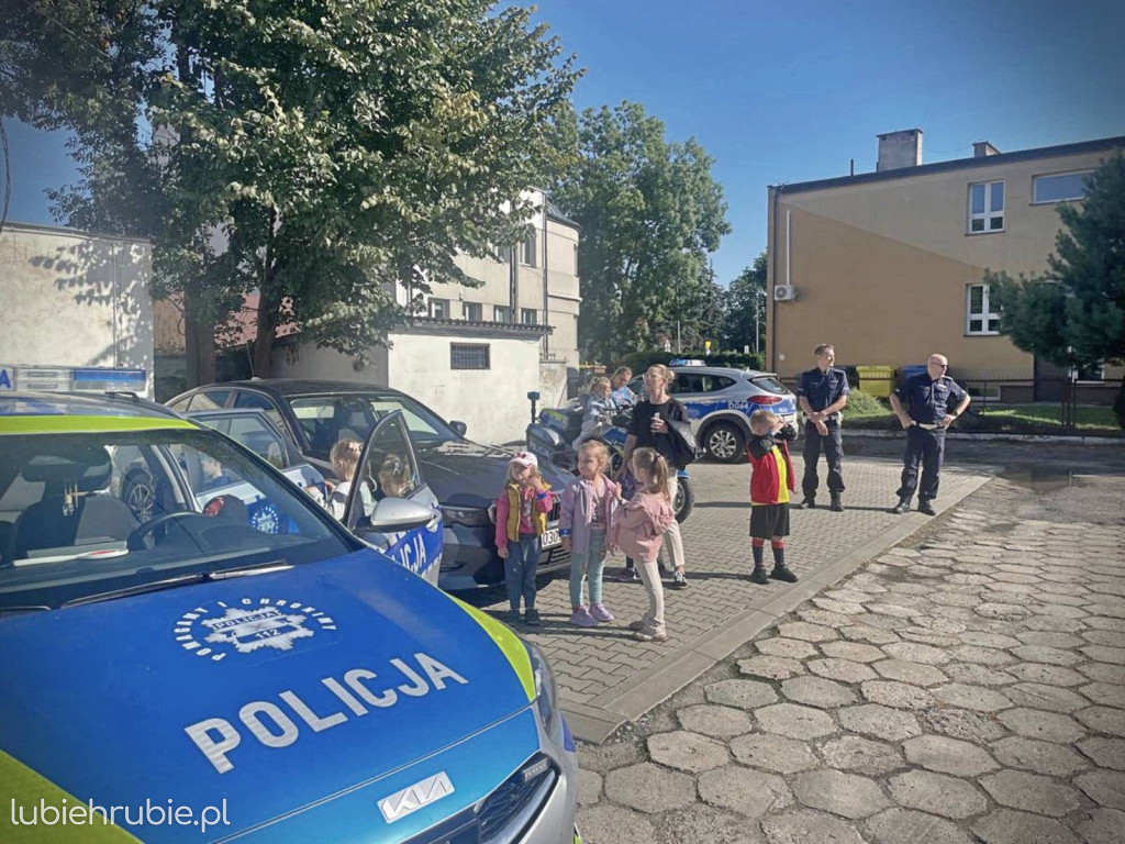 Hrubieszów: Policjanci i dzieci