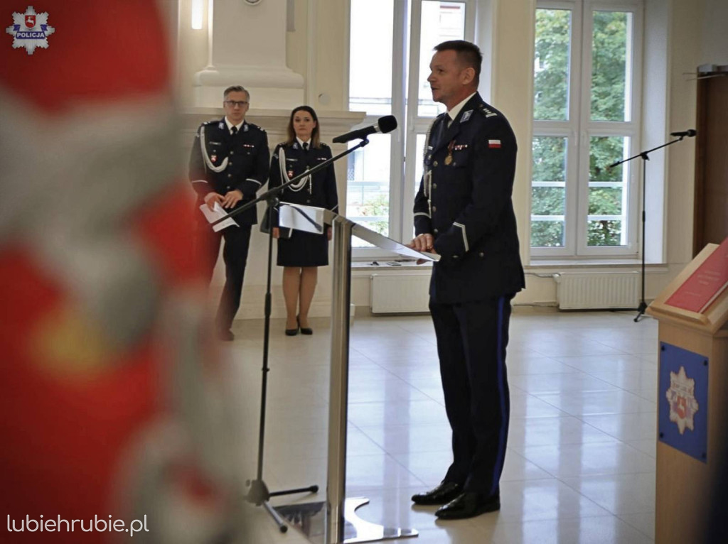 Ślubowanie nowych policjantów