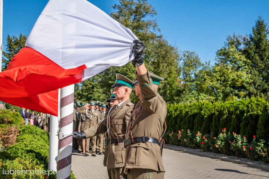 Ślubowanie nowo przyjętych funkcjonariuszy SG