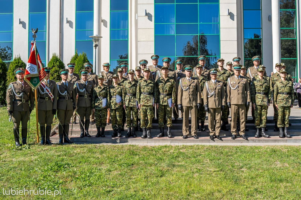 Ślubowanie nowo przyjętych funkcjonariuszy SG