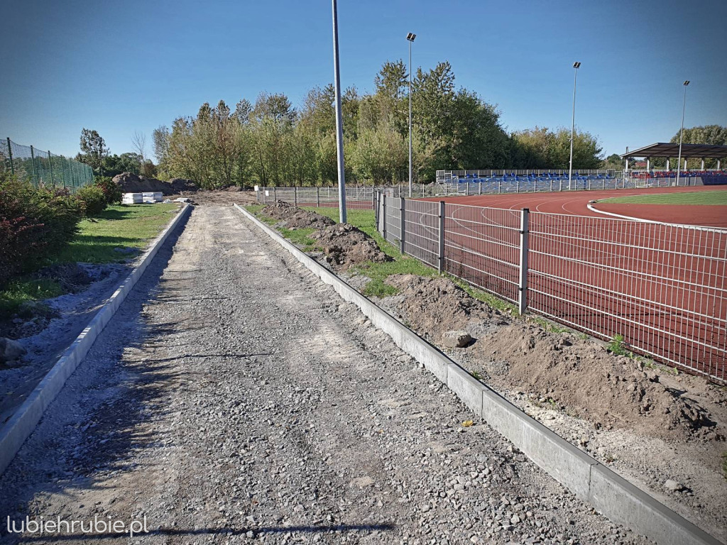 Hrubieszów: Prace przy rozbudowie HOSiR