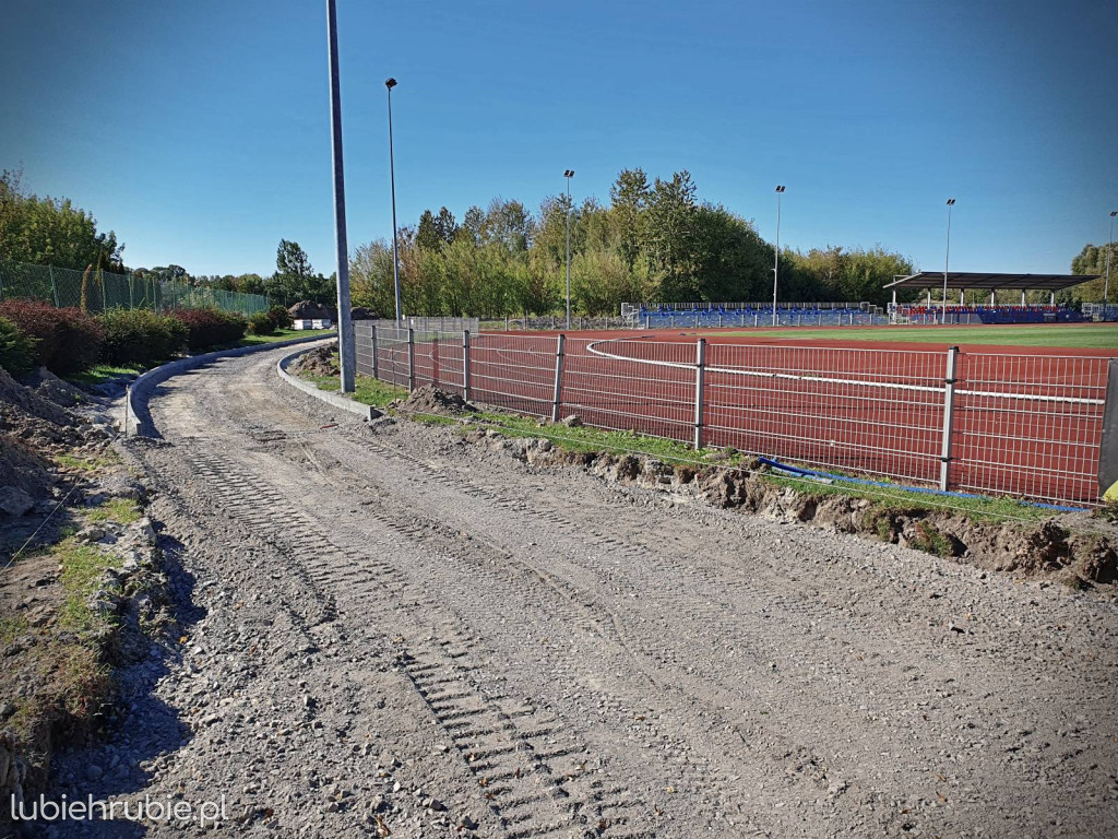 Hrubieszów: Prace przy rozbudowie HOSiR