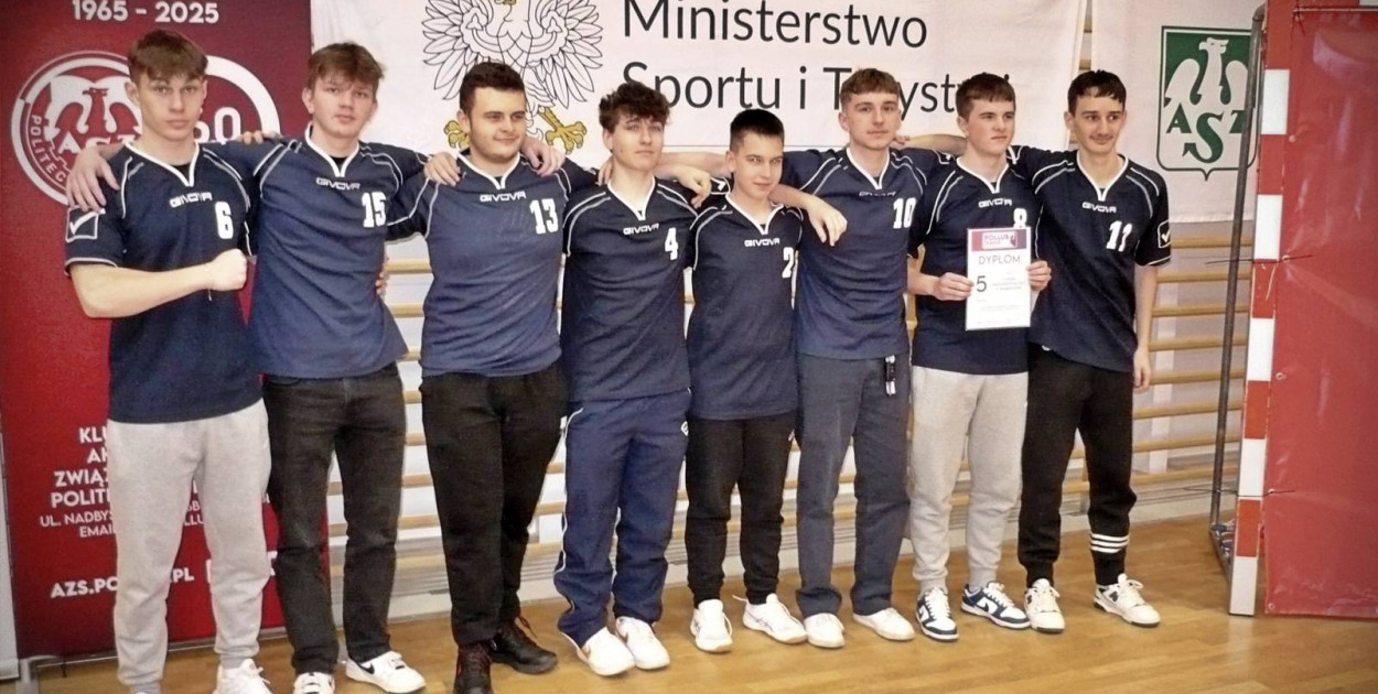 Karol Obszyński zadebiutował w I lidze unihokeja