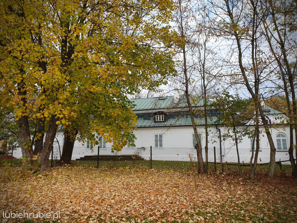 Na tyłach muzeum