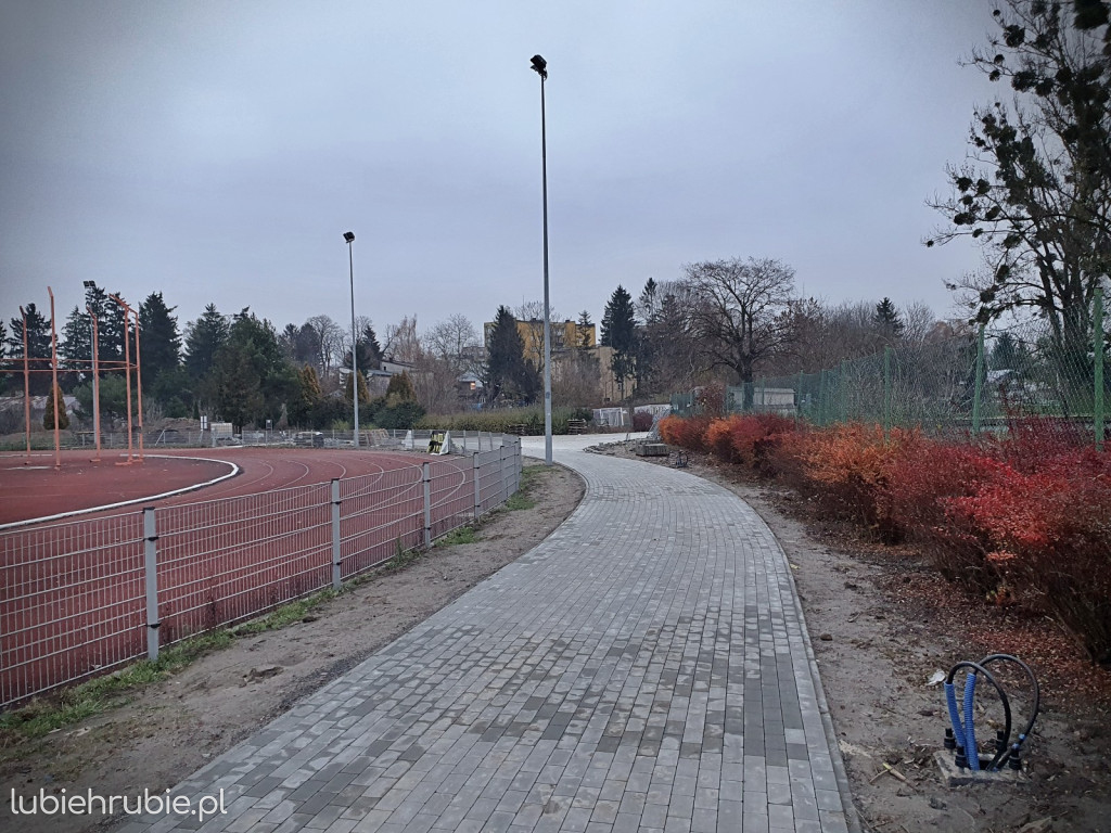 Prace przy rozbudowie HOSiR