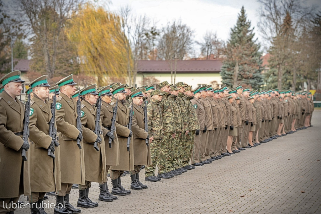 Ślubowanie, awanse i odznaczenia w NOSG