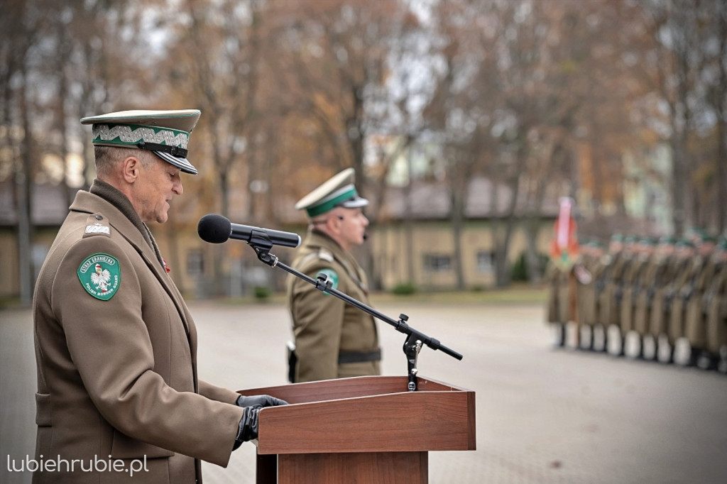 Ślubowanie, awanse i odznaczenia w NOSG