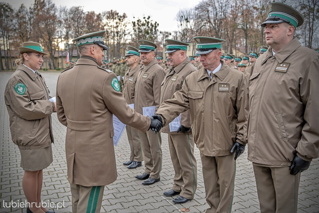 Ślubowanie, awanse i odznaczenia w NOSG