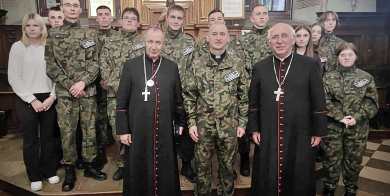 Pielgrzymka maturzystów z Horodła
